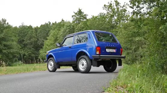 Lada Niva Legend