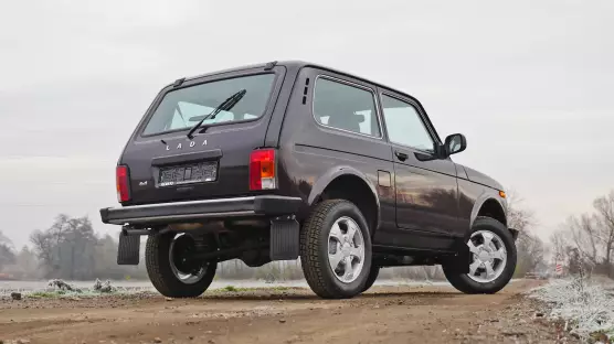 Lada Niva Legend