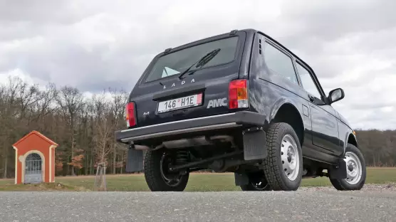 Lada Niva Legend