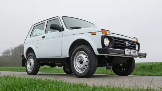 Lada Niva Legend