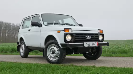 Lada Niva Legend