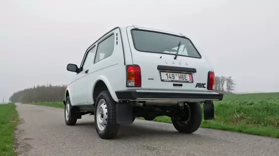 Lada Niva Legend