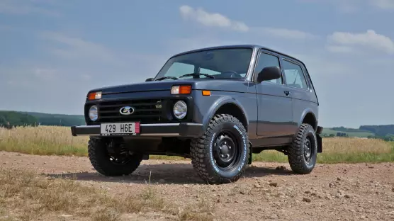 Lada Niva Legend