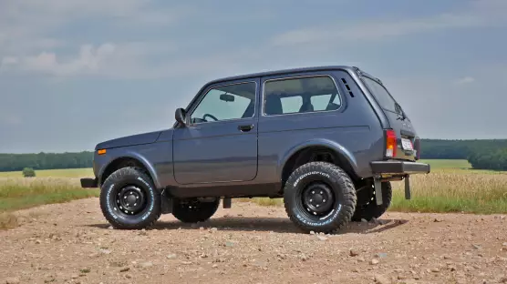 Lada Niva Legend